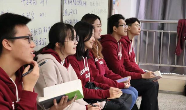 这5类教师未来会很吃香,人才缺口越来越大,学校