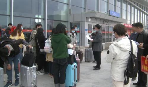 加强实习实训 促进引人聚才 74名大学生来博实习实训